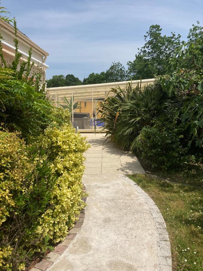 Chai Saint Jean Camelia Piscine Et Spa Kültér fotó
